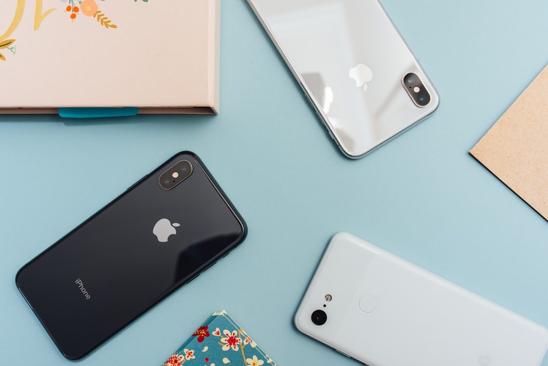 必一体育 APP 赛程与阵容界面示意